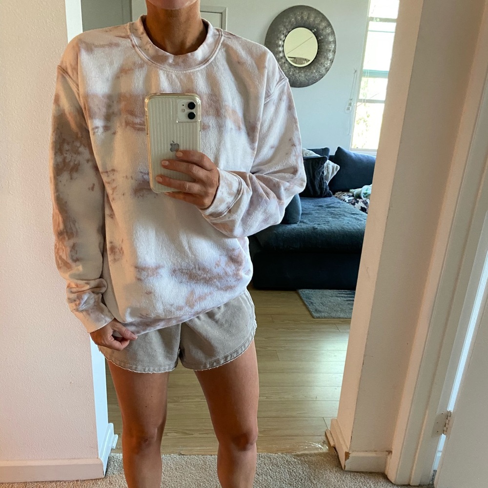 Tie-dye Oversize sweatshirt. Tan multi small
